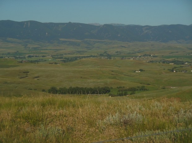 Along the Bozeman Trail 