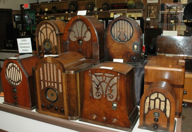 The 1930s was the golden age of radio. 