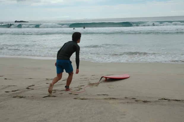 watched the surfers. 