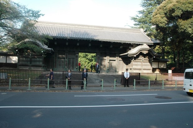I ventured by myself to Ueno Park, 