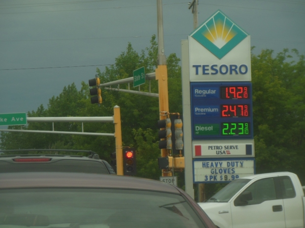 Gas prices near Fargo