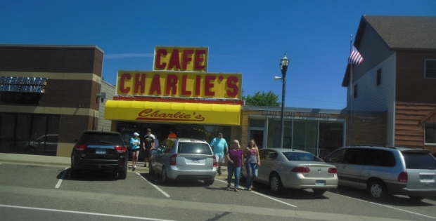 Charlie's Cafe