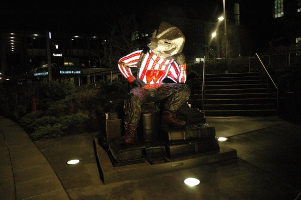 statue of Bucky Badger