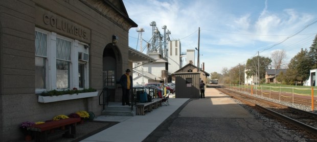 Columbus train station