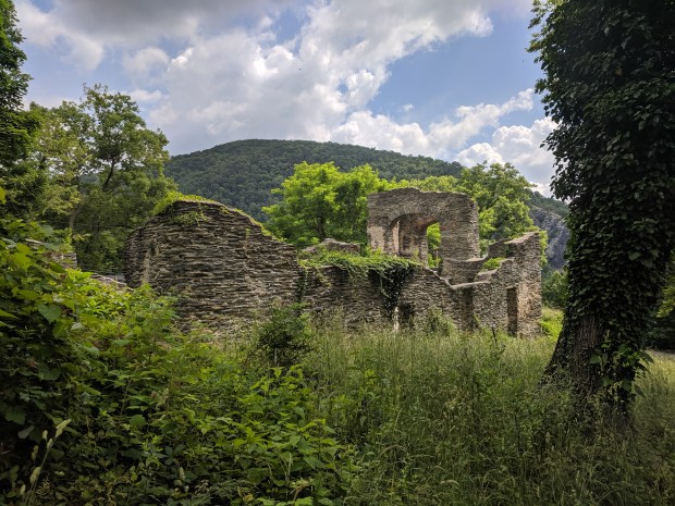 We studied the scenic ruins of the Episcopal Church.