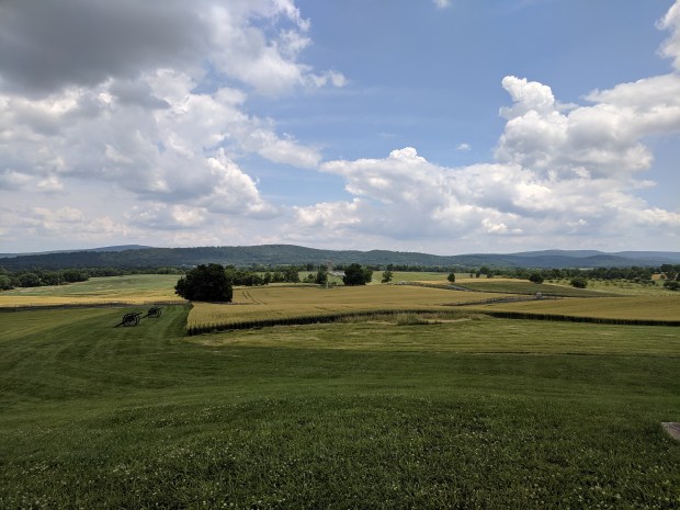we drove a few miles north to Sharpsburg, MD, and the Antietam battlefield National Park.