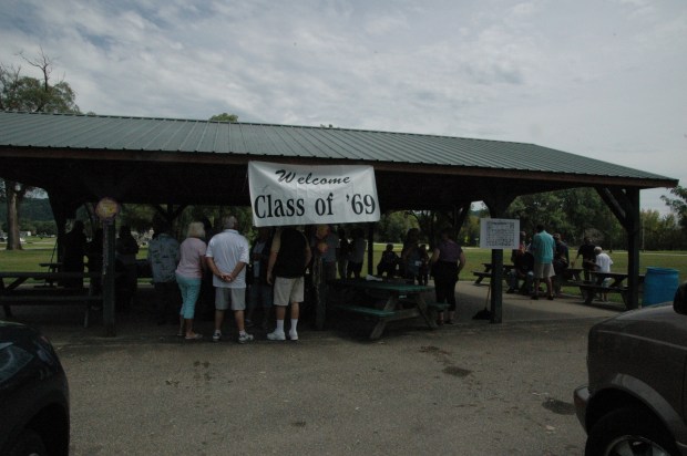 After the high school tour came the class picnic on St. Feriole island, with lots more great conversation and memories.