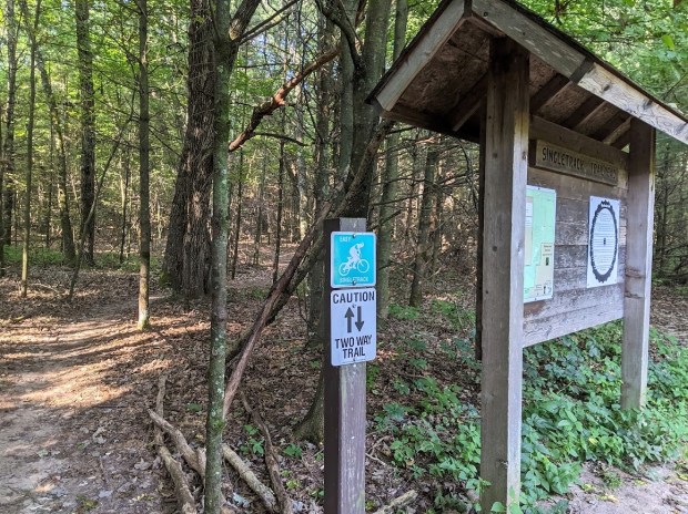 A short ride later I was at the Trailhead.