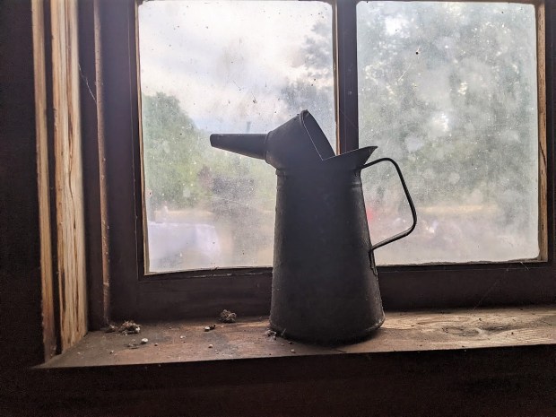 All the machinery has to be kept oiled.