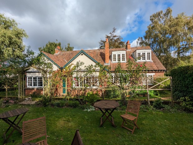 PXL_20231014_104209128