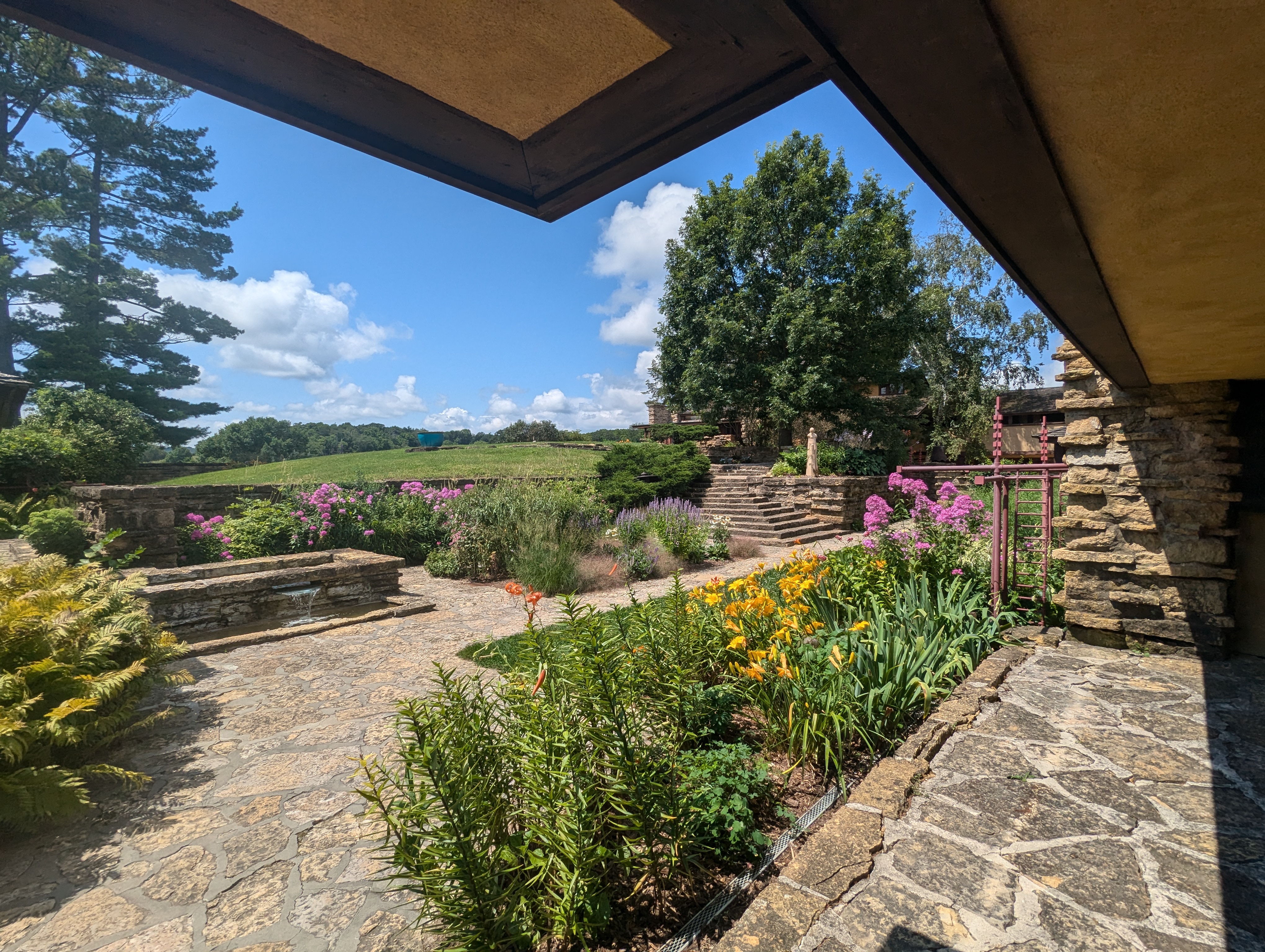 PXL_20240801_172752157